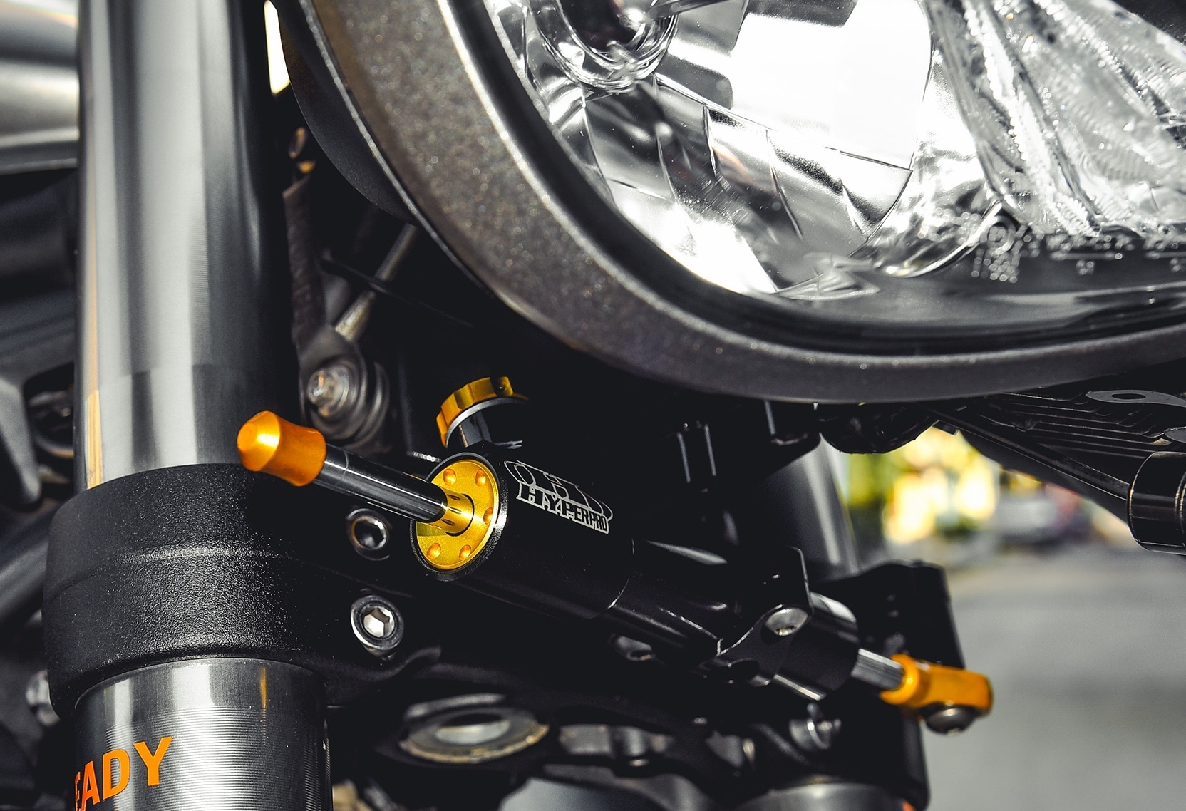 Hyperpro RSC "Reactive" Steering Damper for the Triumph Street Triple